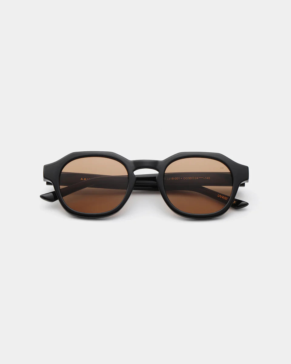 Zan - Black