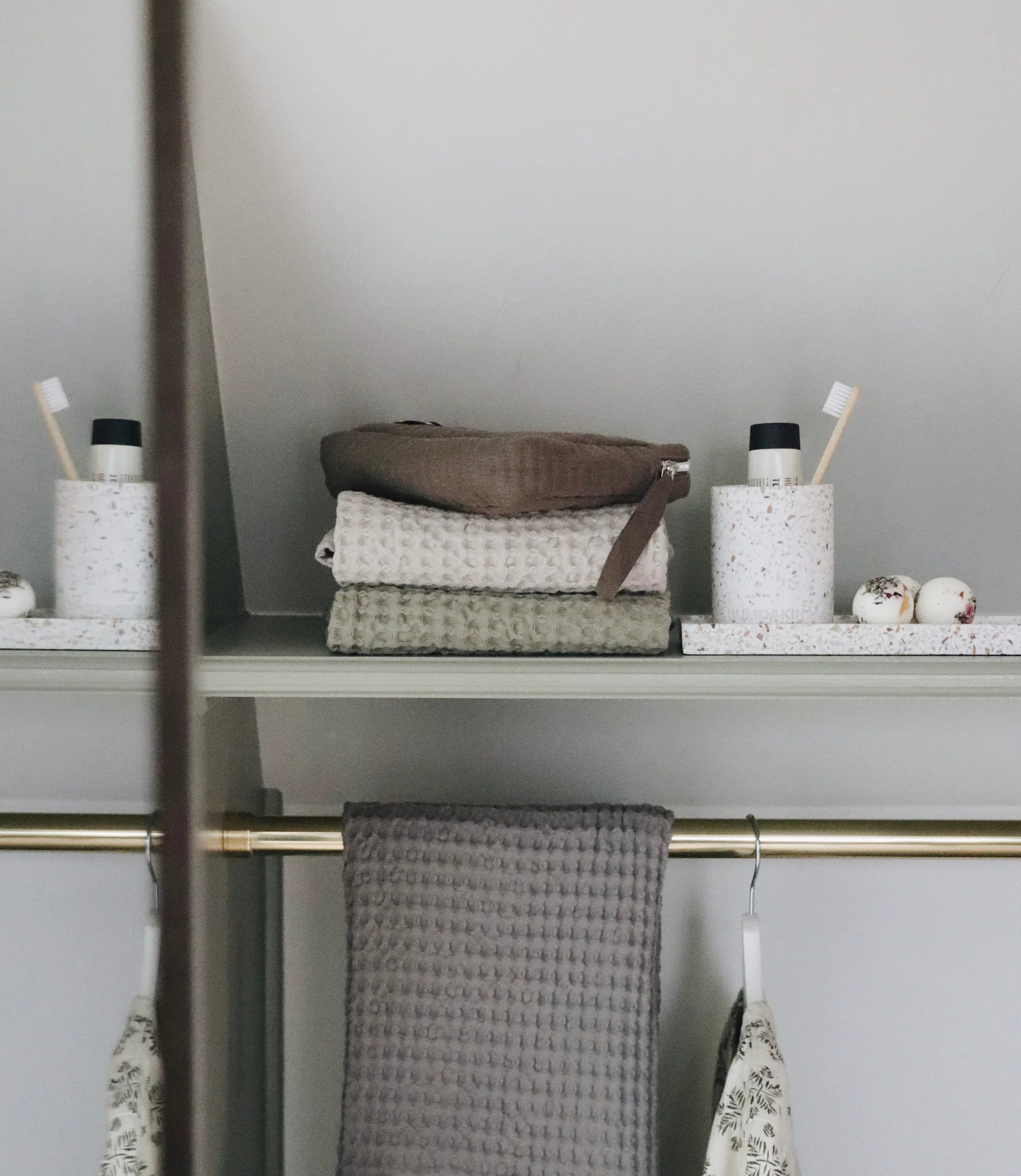 Humdakin - Linen Toiletry Bag - Waldorf