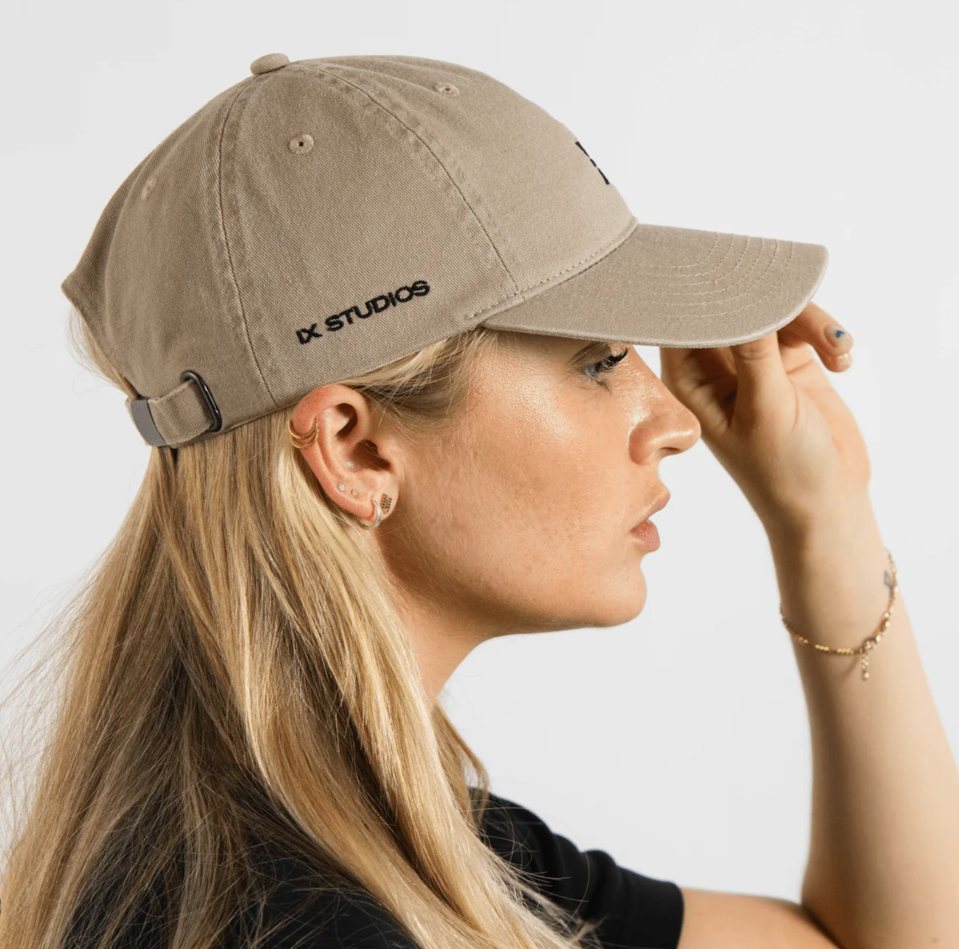 IX STUDIOS - Cap Sand