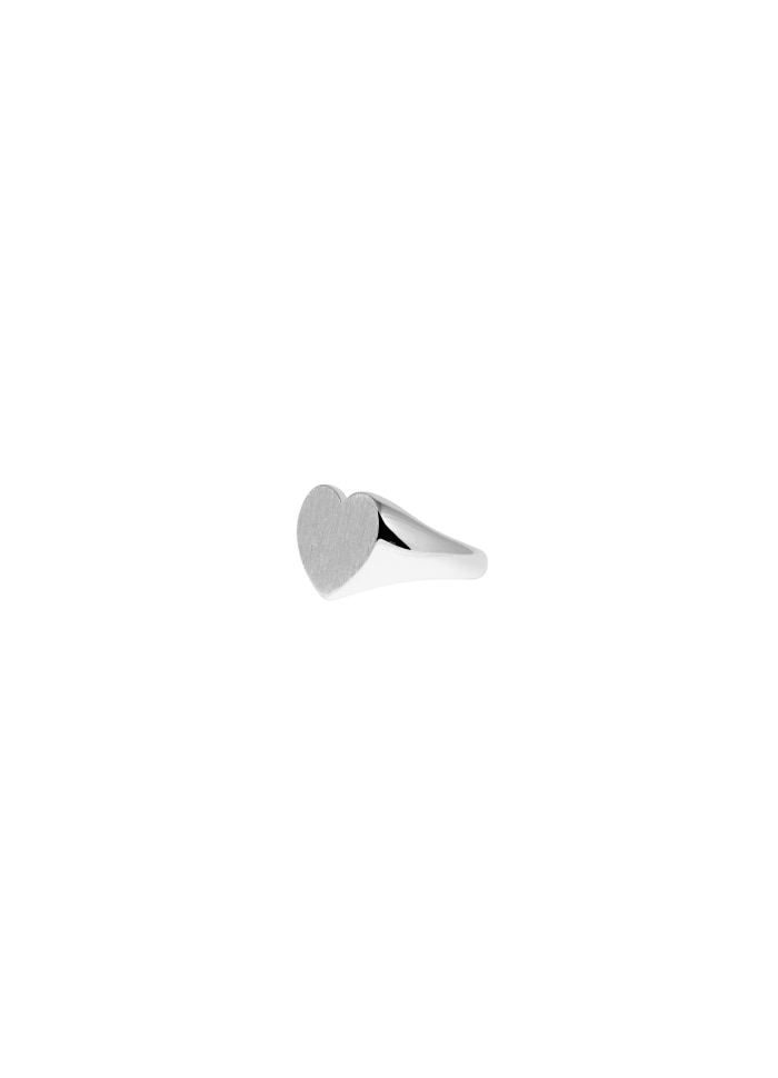 IX STUDIOS - Heart Signet Ring Silver