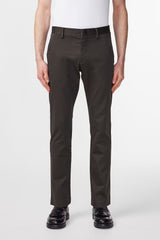 Theo Klassisk tailored slim fit Chino