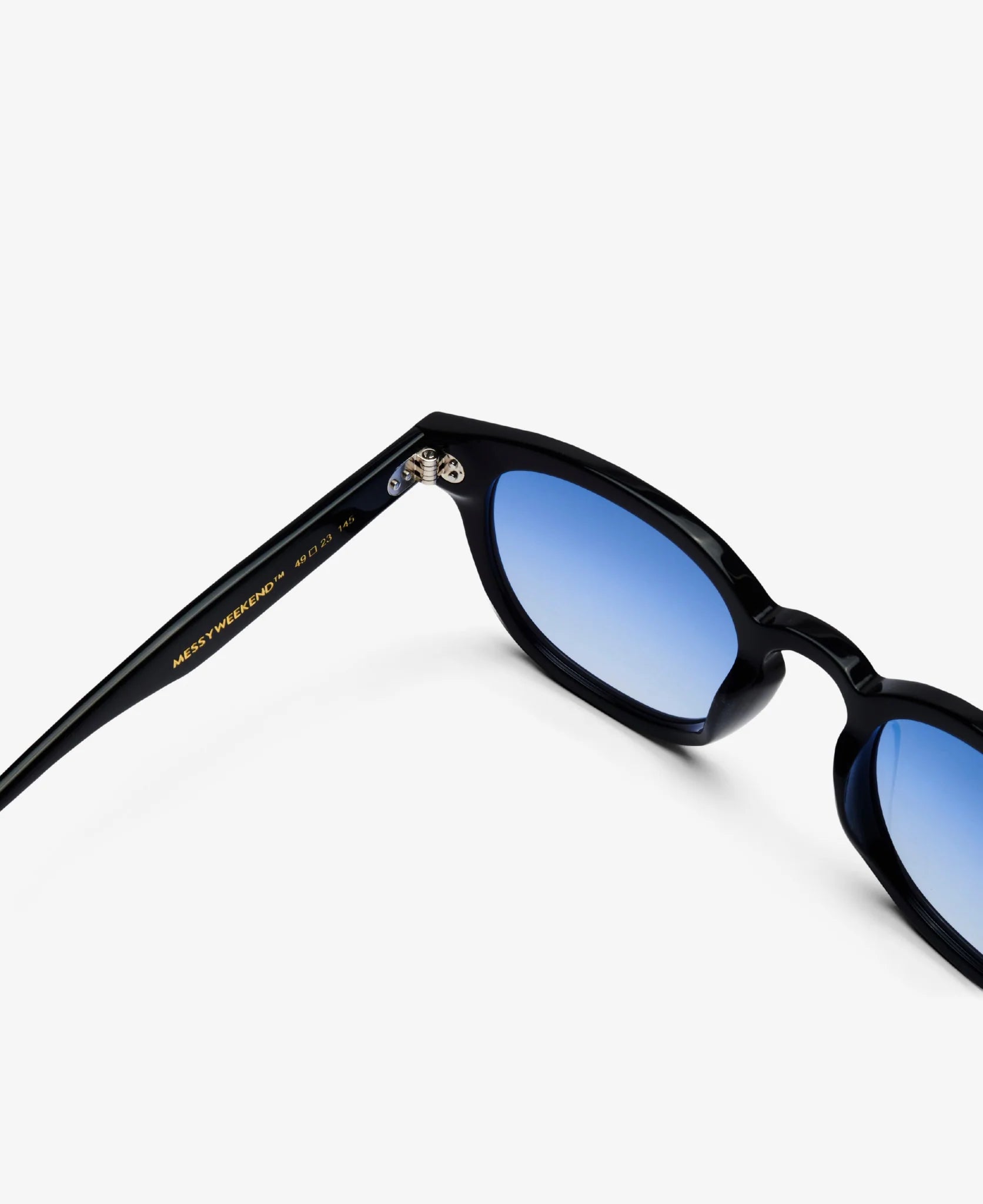 Messy Weekend - Bille Solbrille - Black Gradient Blue