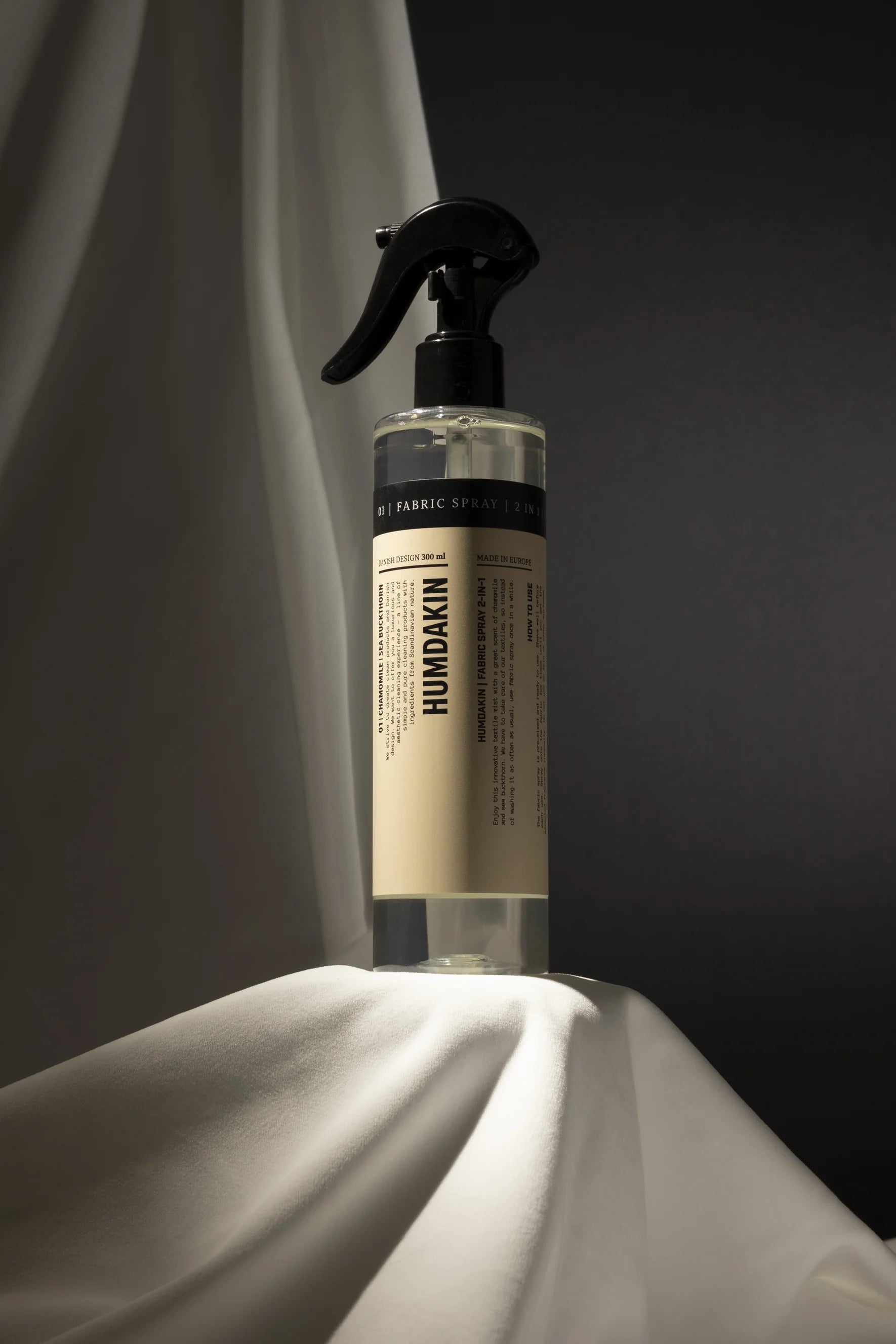 Humdakin - Fabric Spray 2-in-1