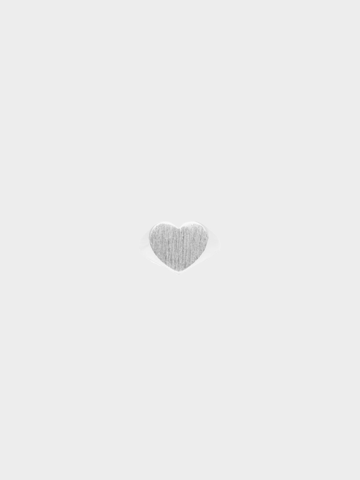 IX STUDIOS - Heart Signet Ring Silver