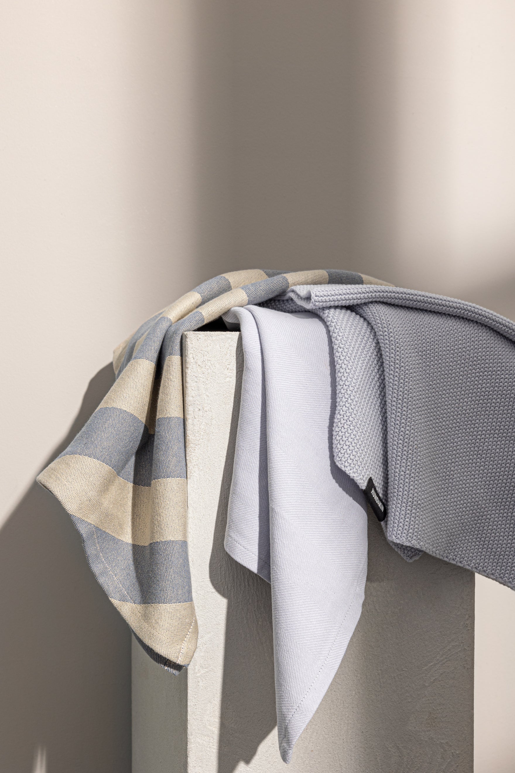Humdakin - Recycled Cotton Tea Towel - 2 pack - Blue Candy
