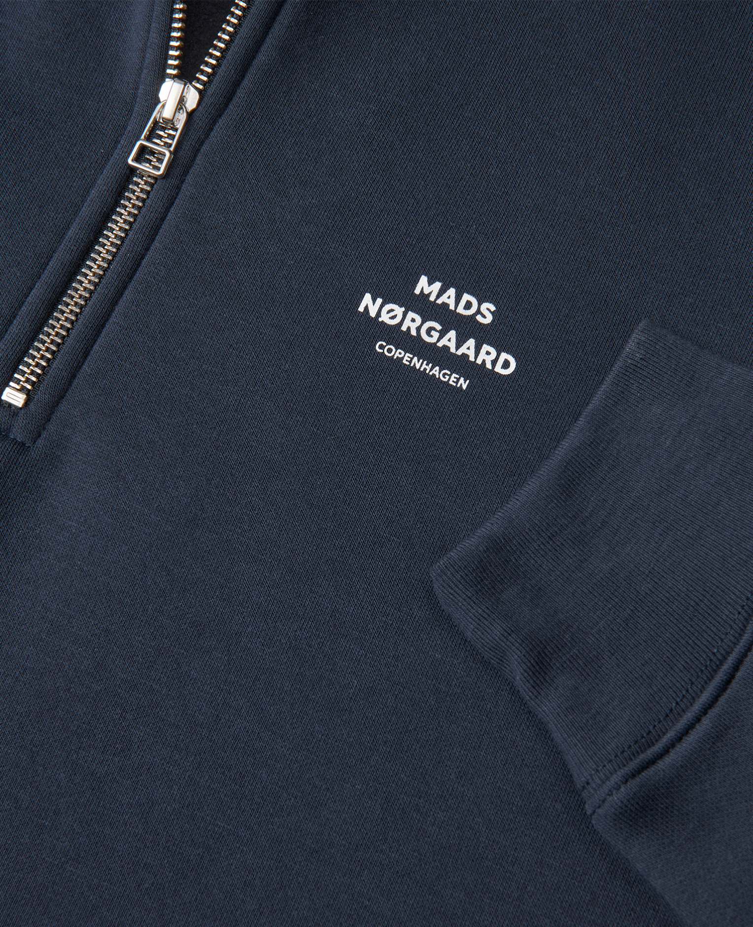 Standard Half Zip Logo Sweat