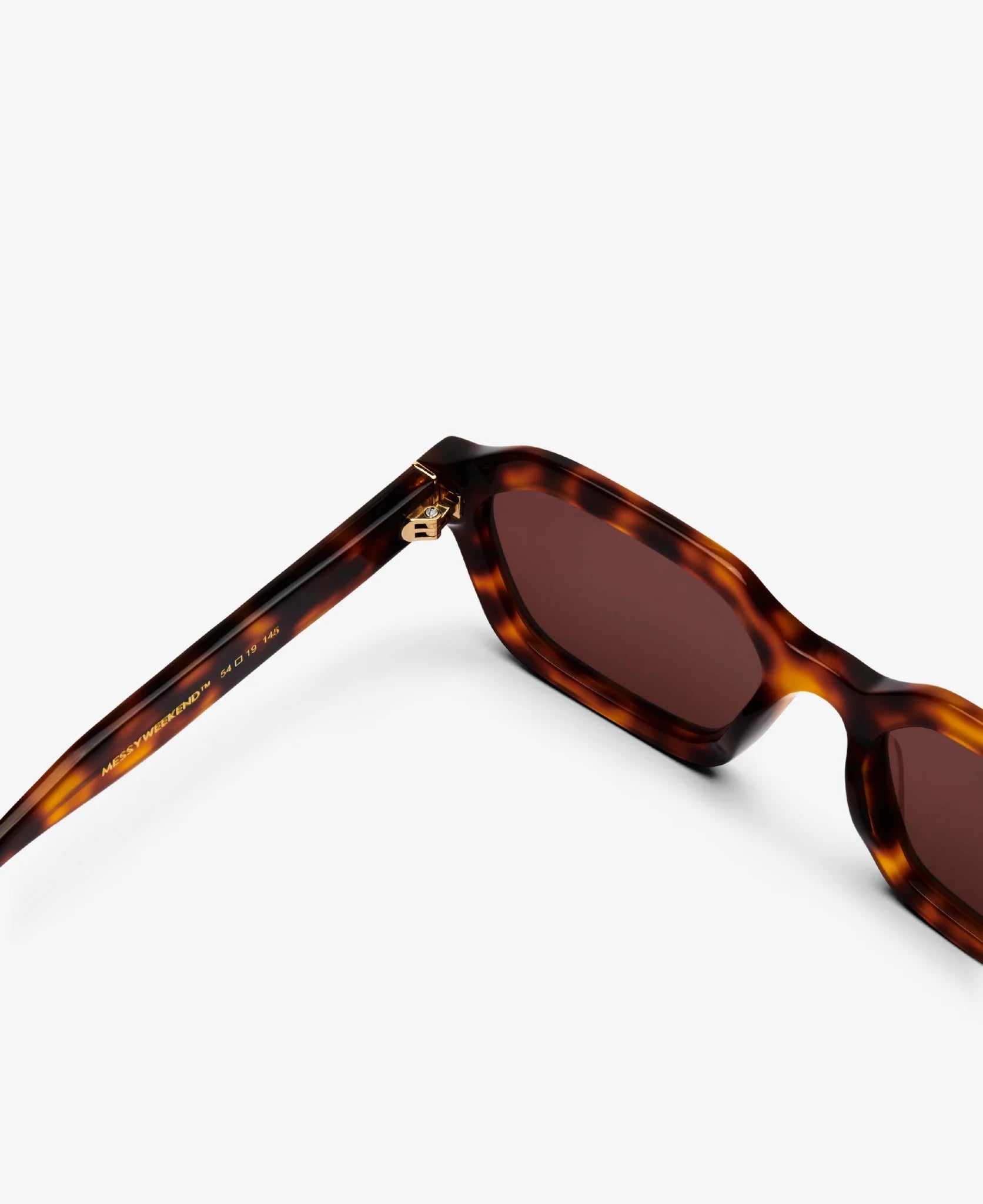 Anthony Solbrille - Tortoise Brown - UNITUM | Din livsstilsdestination