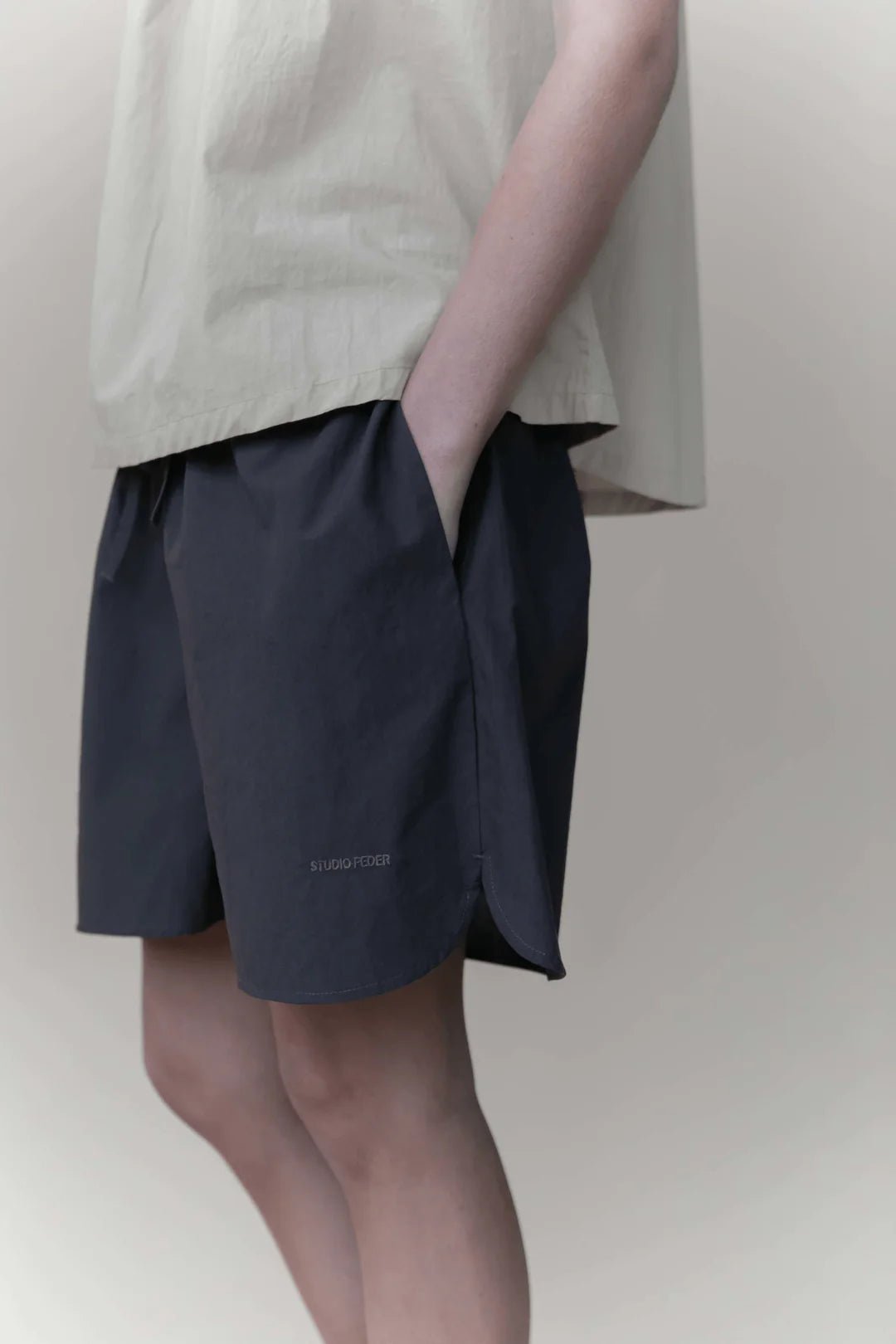 JASMIN SHORTS - SORT - UNITUM | Din livsstilsdestination